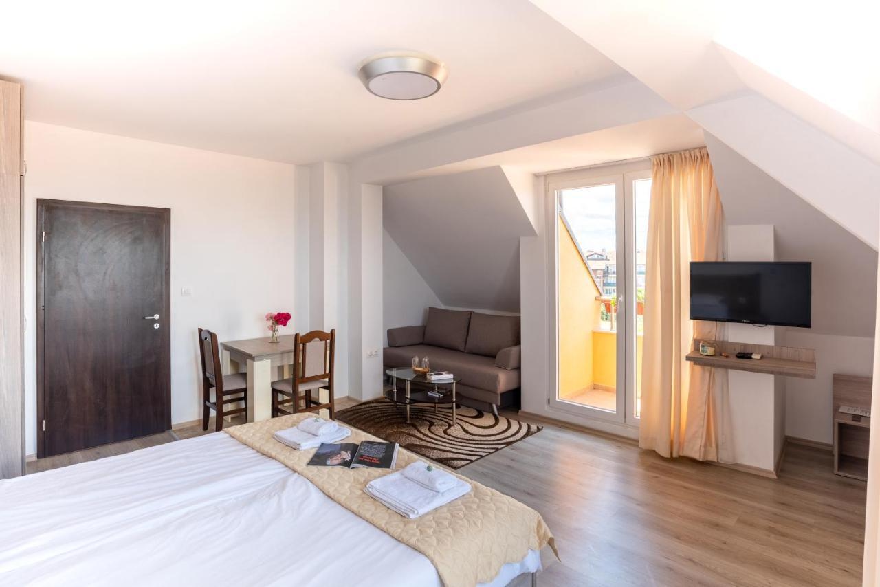 Boutique Wellness Hotel Ambrosia Csernomorec Kültér fotó